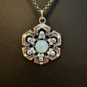 Snowflake necklace